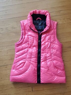 Women’s Pink Quilted Puffer Vest with High Collar